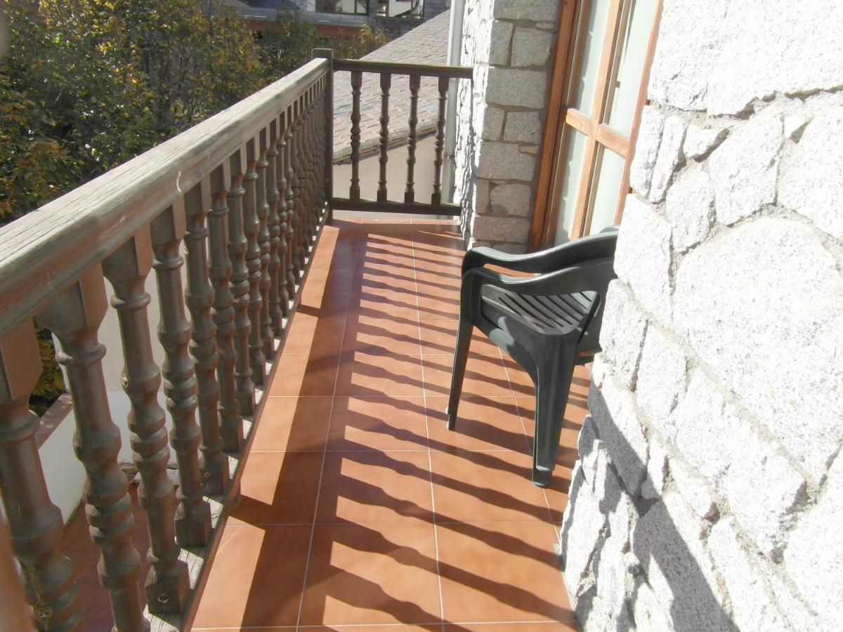 Apartamentos Los Lagos Benasque Exterior photo