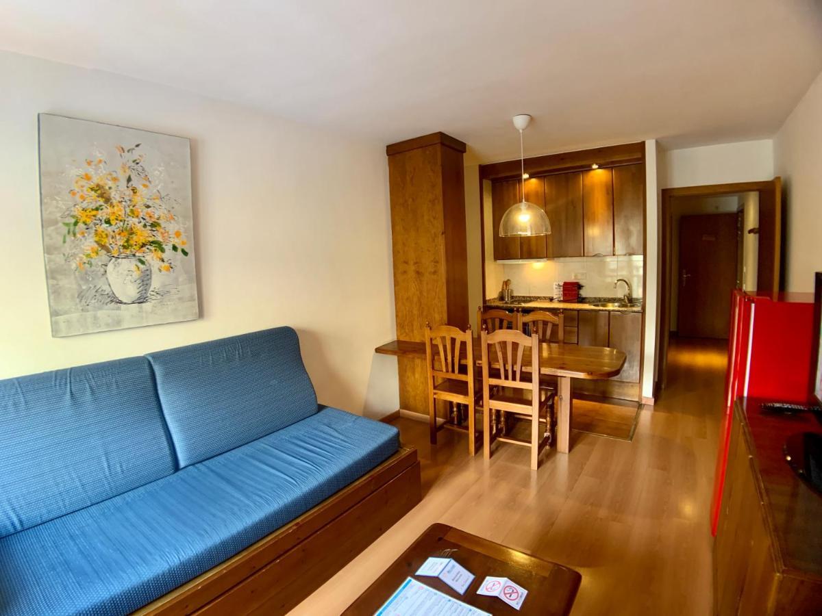 Apartamentos Los Lagos Benasque Exterior photo